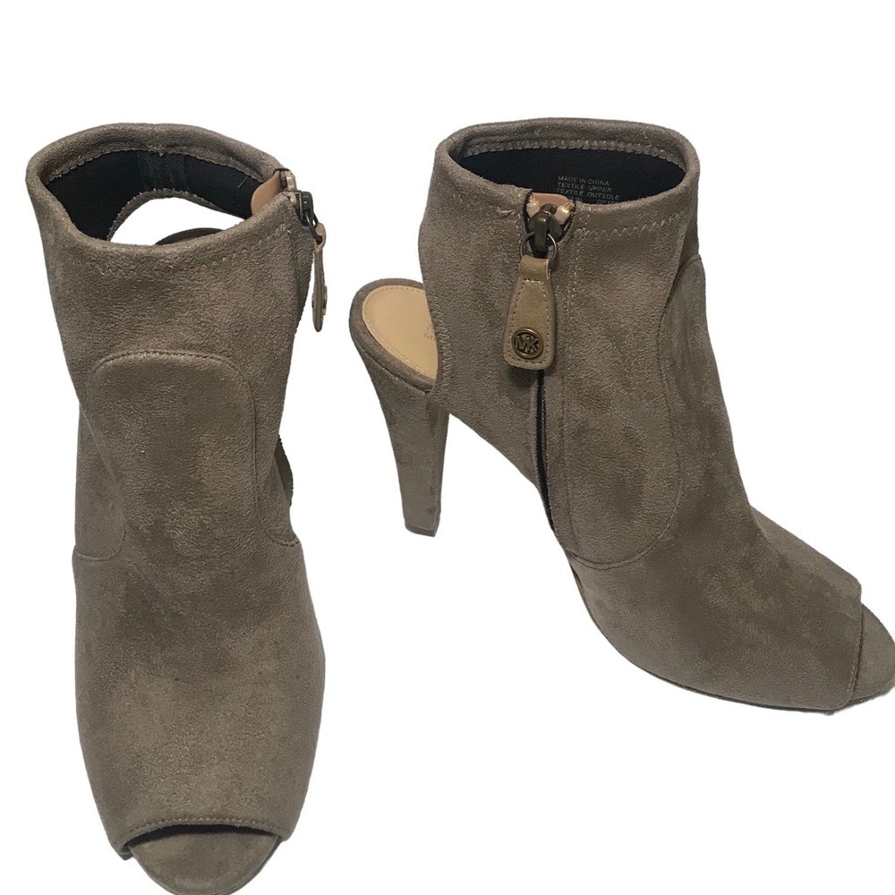Michael Kors suede open toe heels size 8 M